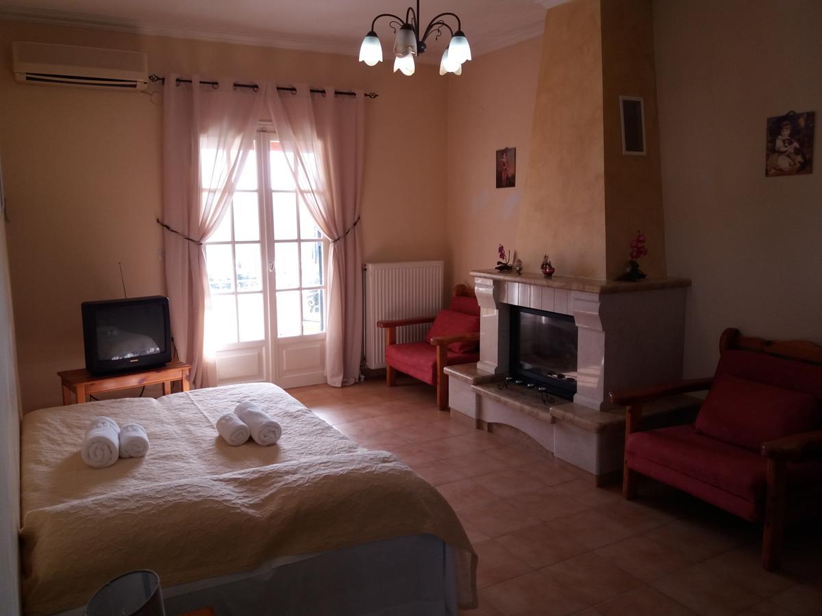 Athineos Apartments コメノ エクステリア 写真