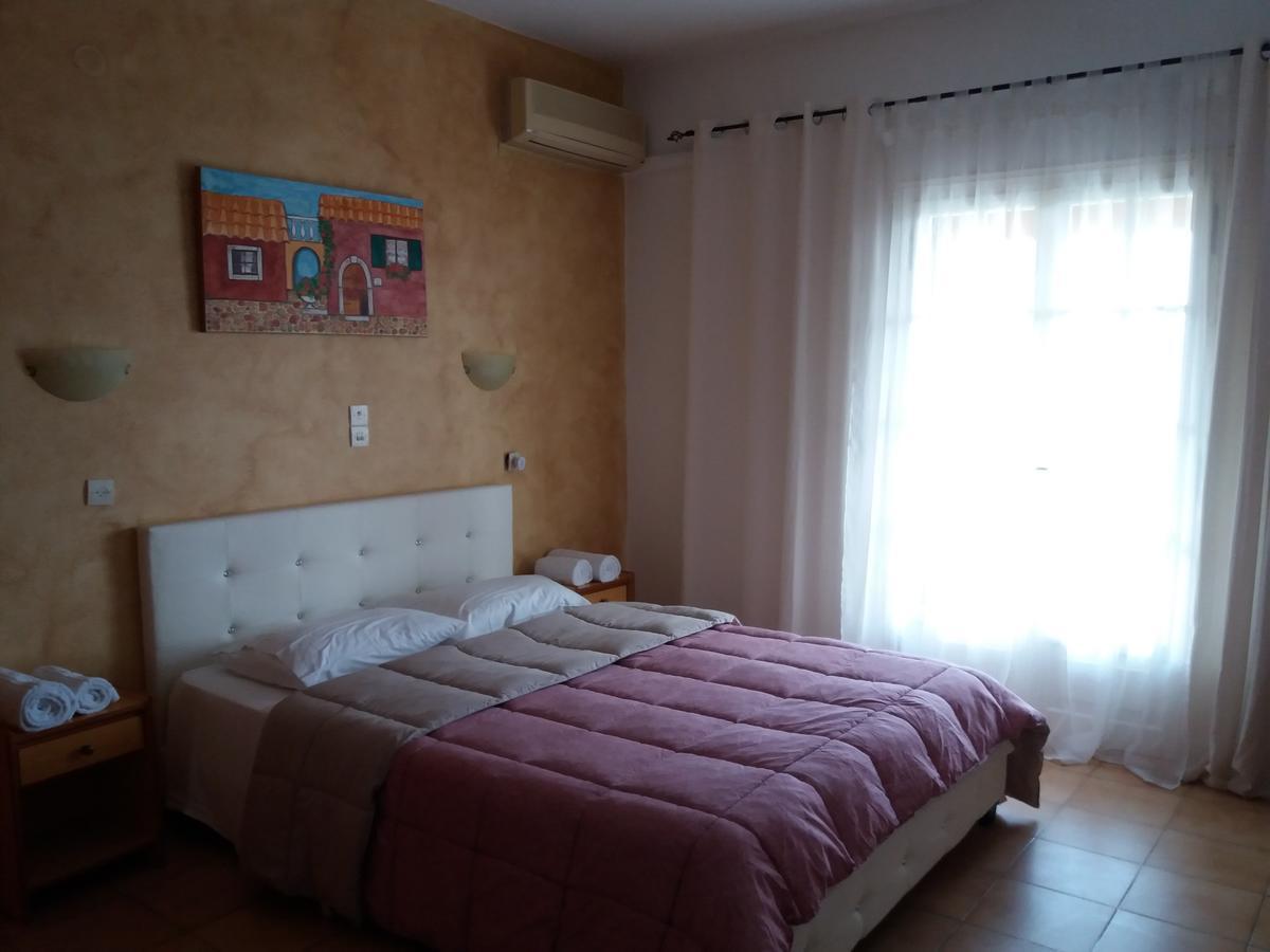 Athineos Apartments コメノ エクステリア 写真
