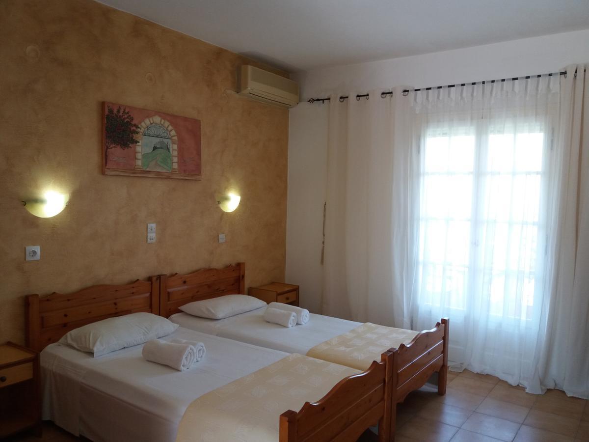 Athineos Apartments コメノ エクステリア 写真