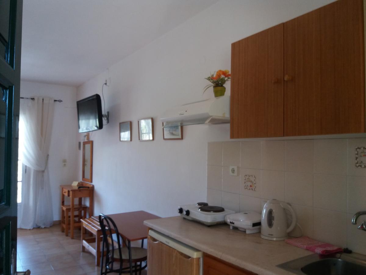Athineos Apartments コメノ エクステリア 写真